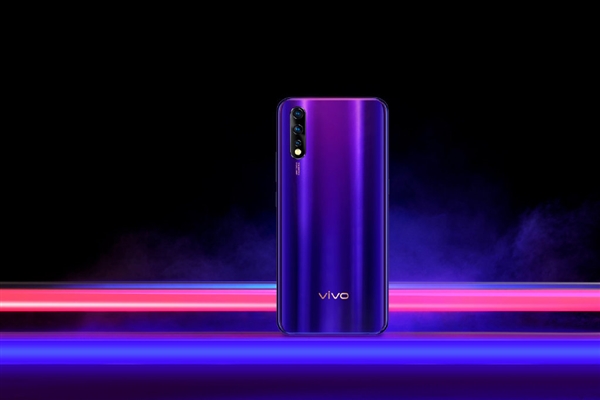 vivo Z54500mAh+22.5W 731շ