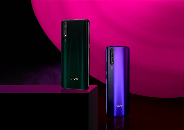 vivo Z54500mAh+22.5W 731շ