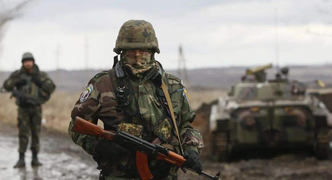 俄罗斯乌克兰会爆发战争吗？乌克兰俄罗斯今后走向是什么？