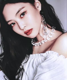 jennieΪйûϲ