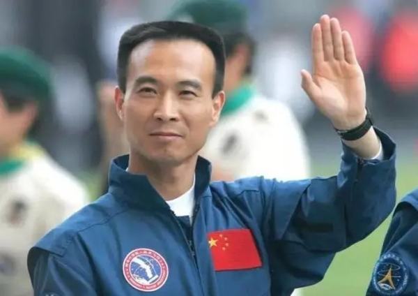 神舟16号航天员已确定 中国第一位女航天员死了 神舟十六号三名人员名单