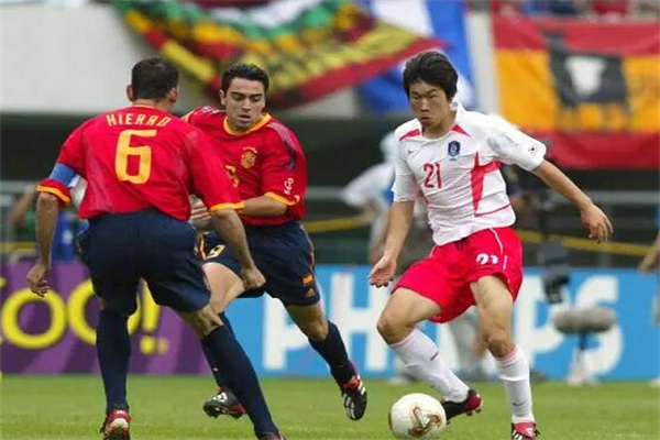 籭ʮ֮飺2002(ʵ൱)