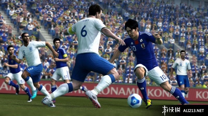 ʵ2012Pro Evolution Soccer 2012EA-FIFAǷư