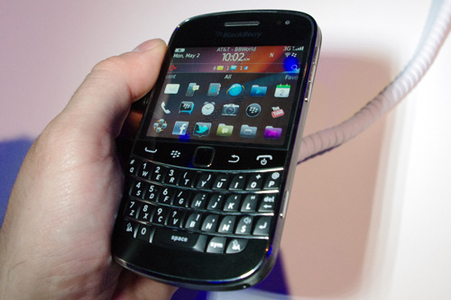 [ͼ]BlackBerry Bold 9900˵FCC Ԥư·
