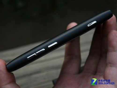 ŵLumia 800C