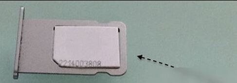iPhone SEźŲô