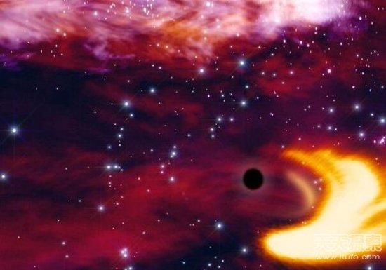霍金：黑洞并非永恒监狱 或通往另一宇宙